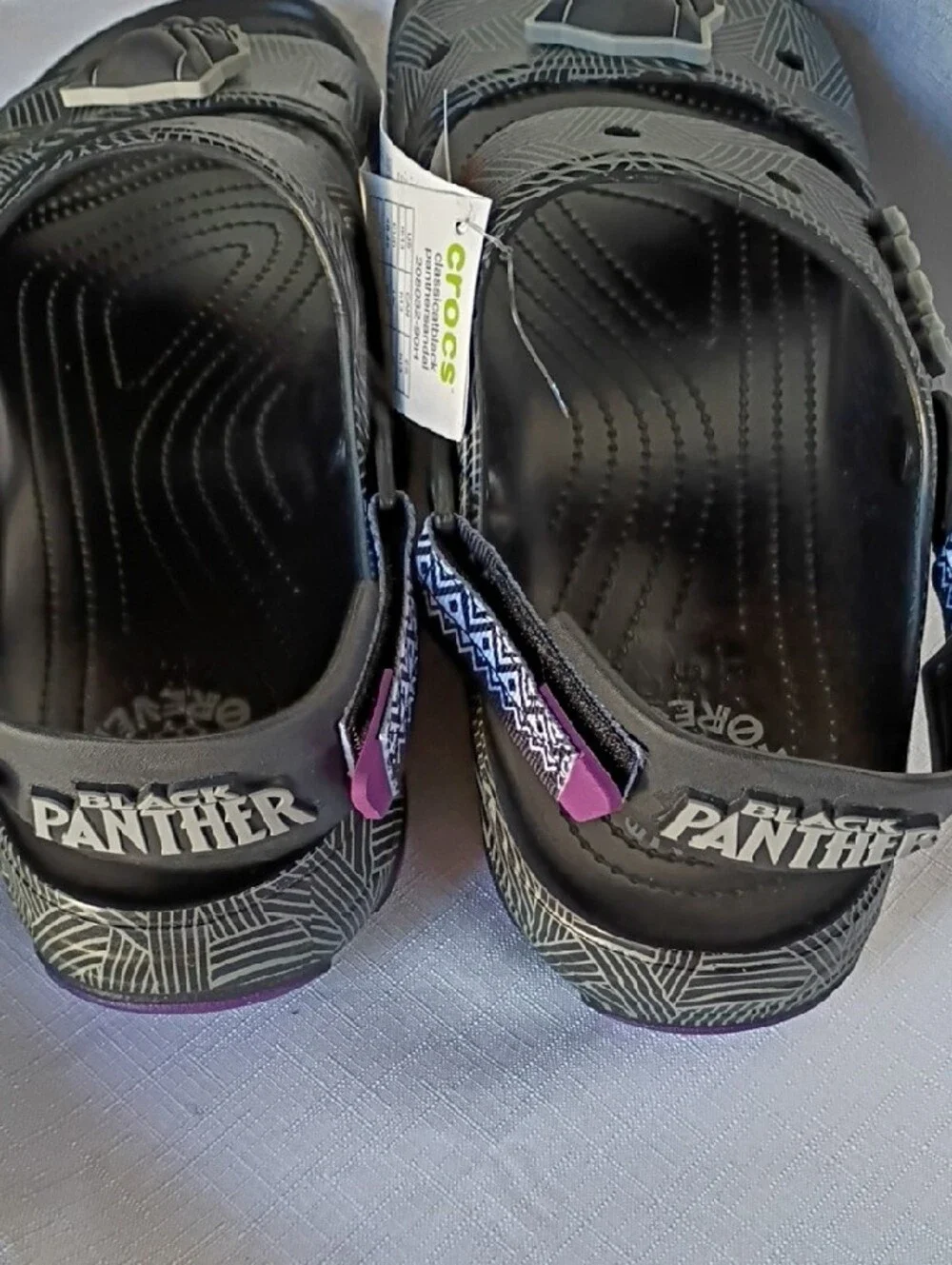 CROCS Men's Marvel Black & Gray Black Panther Graphic Sport Sandals Size 13 - Picture 7 of 9